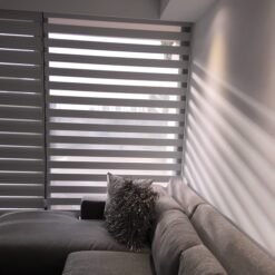 Rèm cầu vồng Hàn Quốc mã Sapphire 733